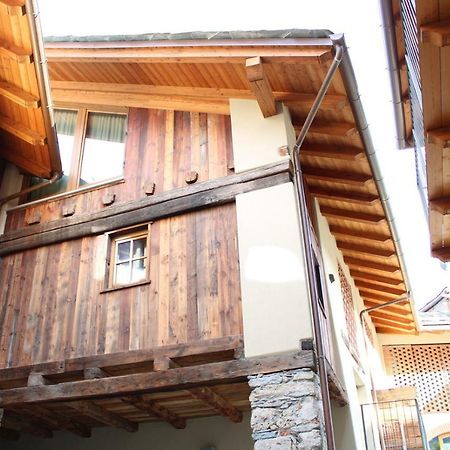 L'Atelier Du Temps - Les Greniers Appartements Aosta Zewnętrze zdjęcie