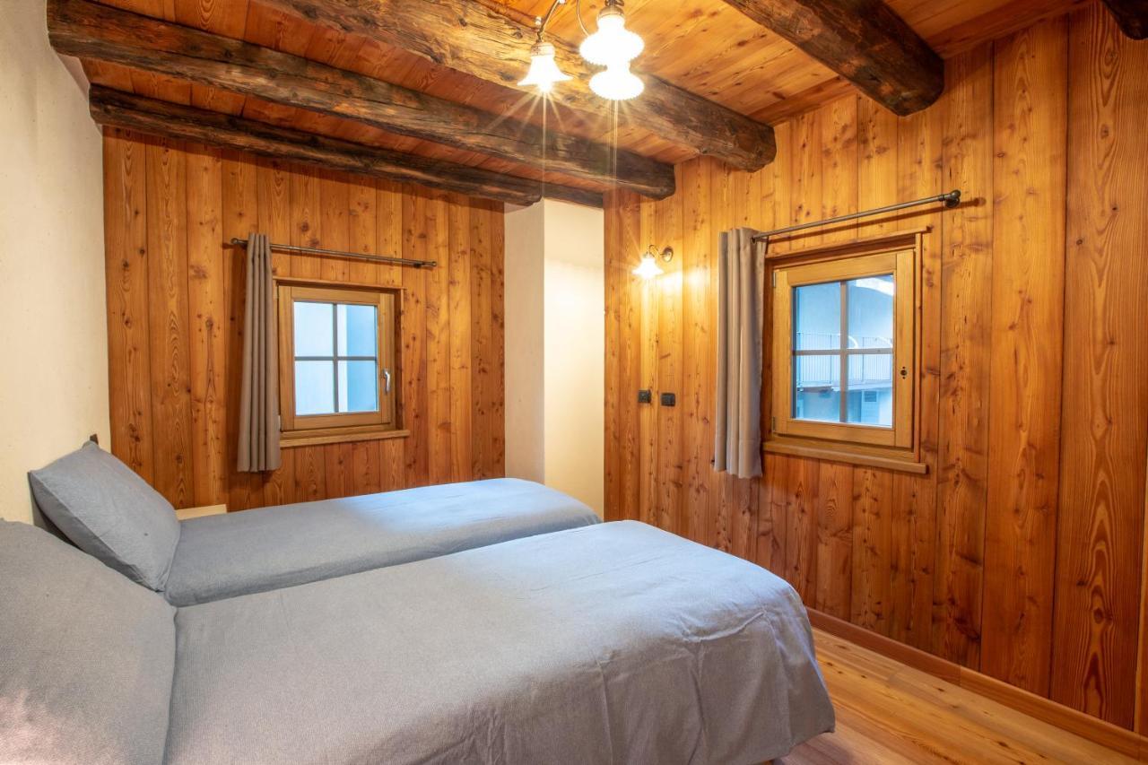 L'Atelier Du Temps - Les Greniers Appartements Aosta Zewnętrze zdjęcie