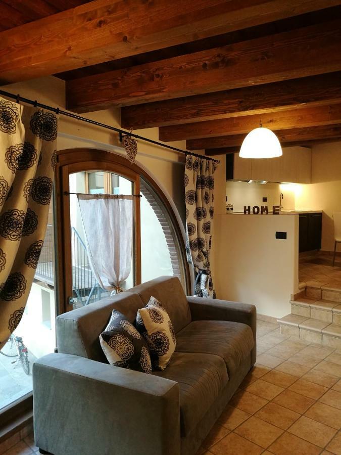 L'Atelier Du Temps - Les Greniers Appartements Aosta Zewnętrze zdjęcie