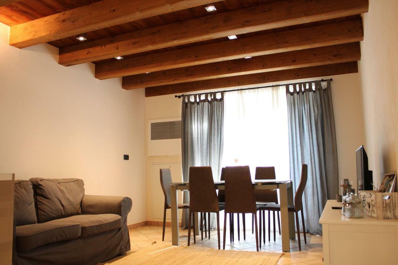 L'Atelier Du Temps - Les Greniers Appartements Aosta Zewnętrze zdjęcie