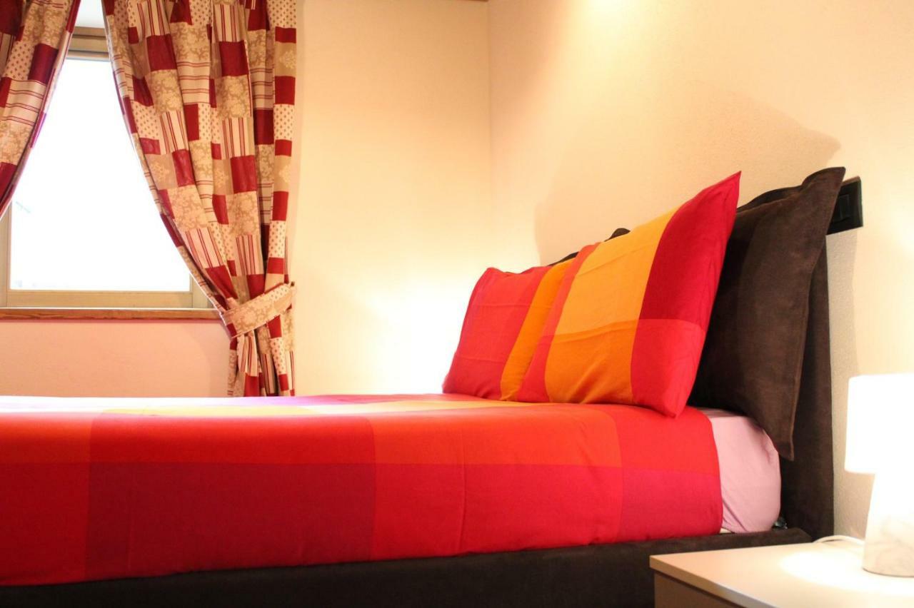 L'Atelier Du Temps - Les Greniers Appartements Aosta Zewnętrze zdjęcie